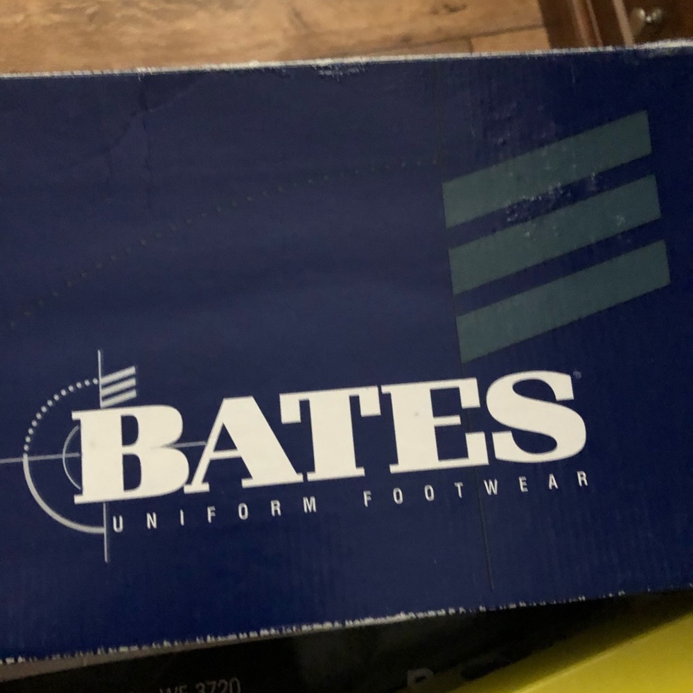 Bates black military shoes